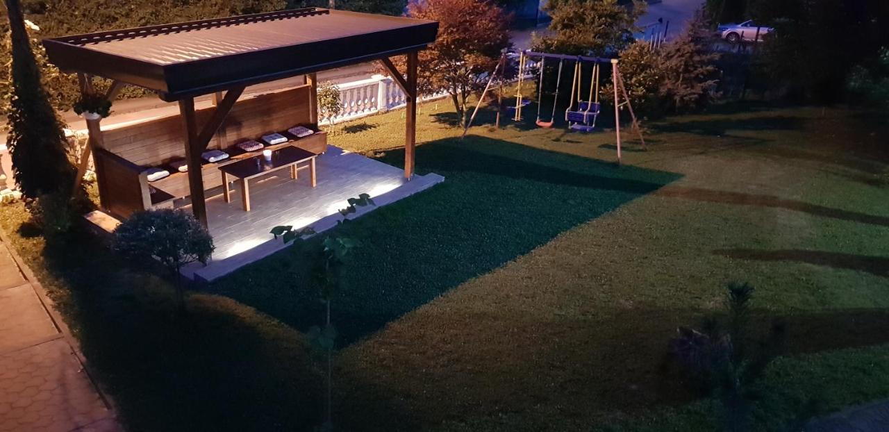 Apartmani Hrsak クラピナ エクステリア 写真