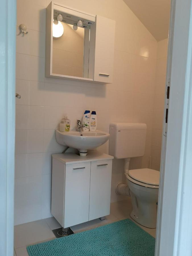 Apartmani Hrsak クラピナ エクステリア 写真